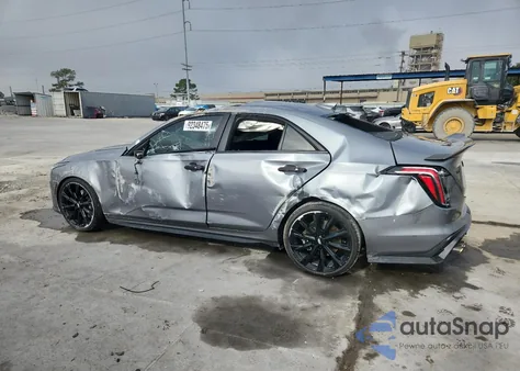2022 Cadillac Ct4-V z USA, uszkodzony, nr VIN 1G6DD5RL4N0117624